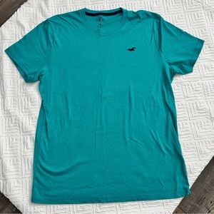 Men’s T-shirt Hollister. Large, Teal. Like NEW.